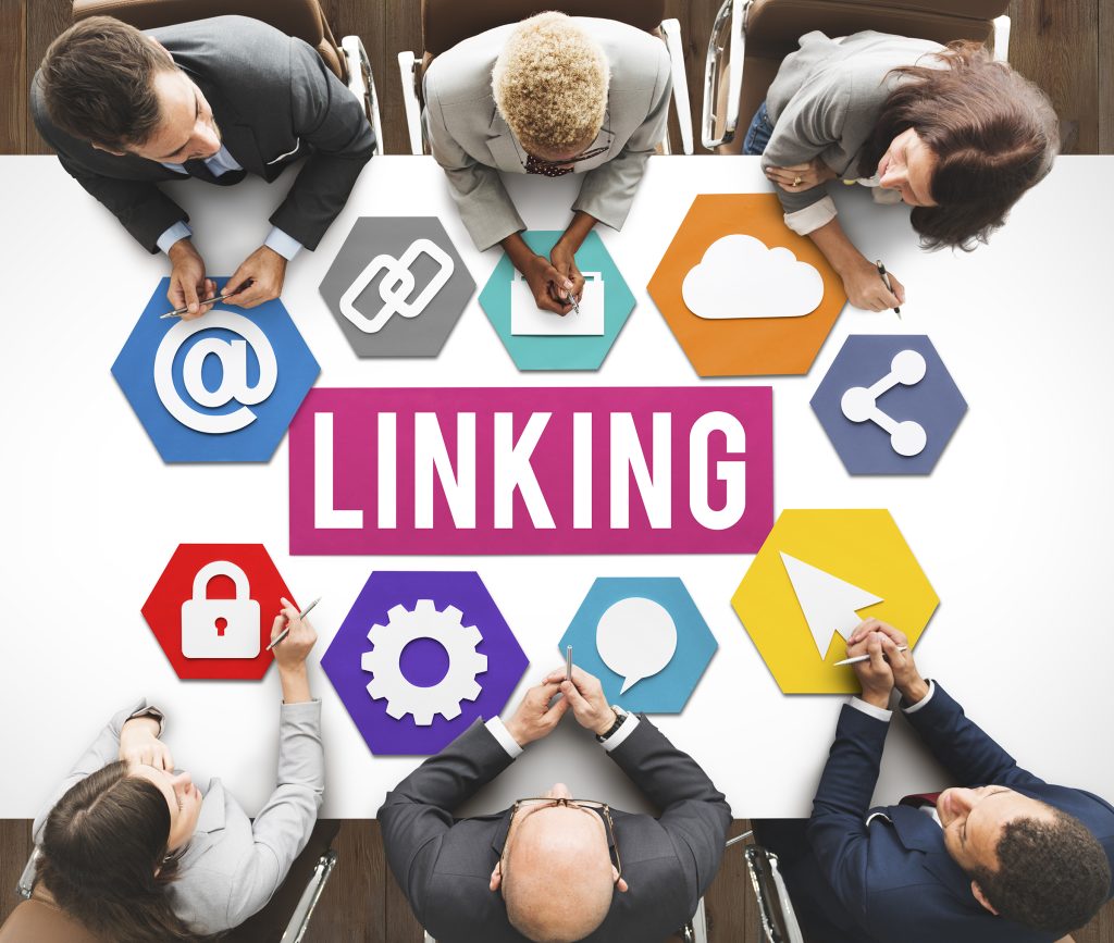 Benefits of Deep Linking and Crosslinking